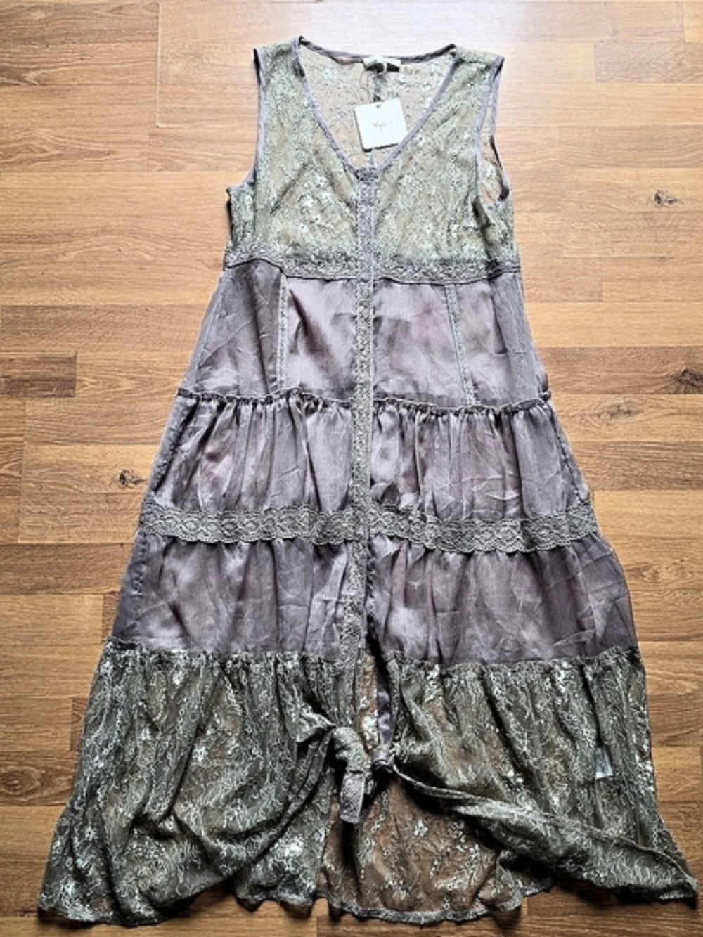 Ryu Floral Lace Maxi Dress in Purple & Gray Size Large NWT